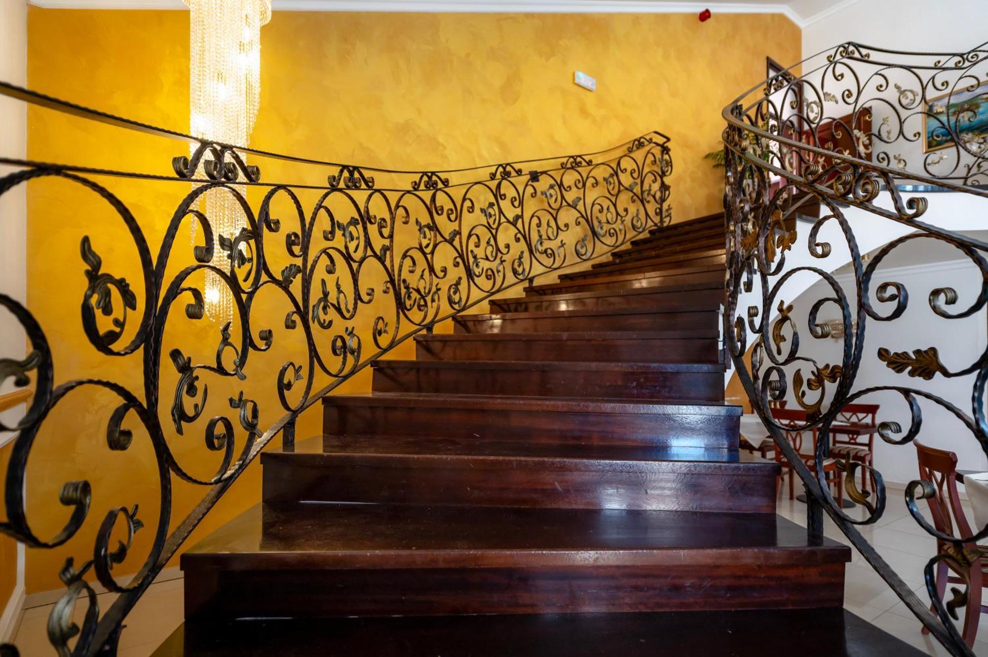 Guest Accommodation Atrium Gulin Lozovac Exterior photo